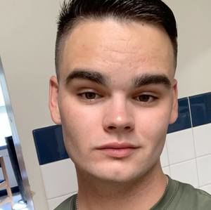 Meet your Posher, Kyle